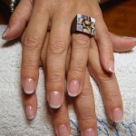 Nägel aus Nagelstudio